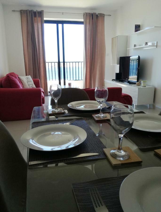 No8 @ Seabreeze Court Lejlighed Mellieħa Eksteriør billede